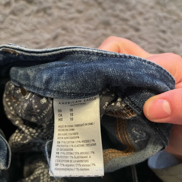 SOLD! - Picture 3 of 4